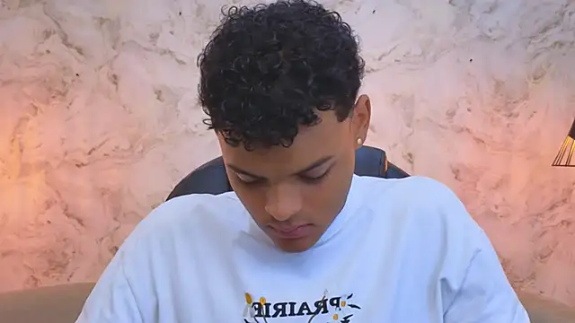 Valentino Thompson online show from October 12, 7:41 pm