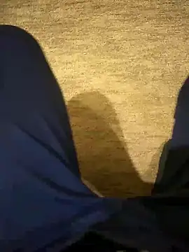 zurab39 online show from October 8, 4:55 pm