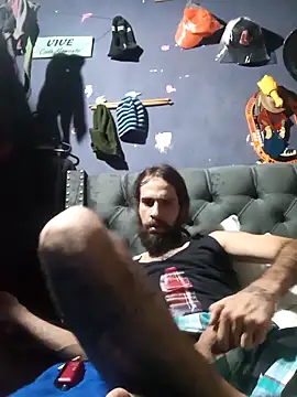 hairy mannn online show from October 14, 8:10 am