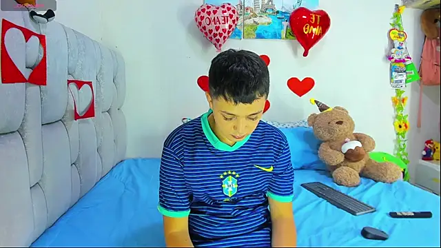 christopher Hot online show from February 9, 10:58 pm