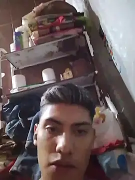 aispuro8505 online show from January 11, 8:18 am