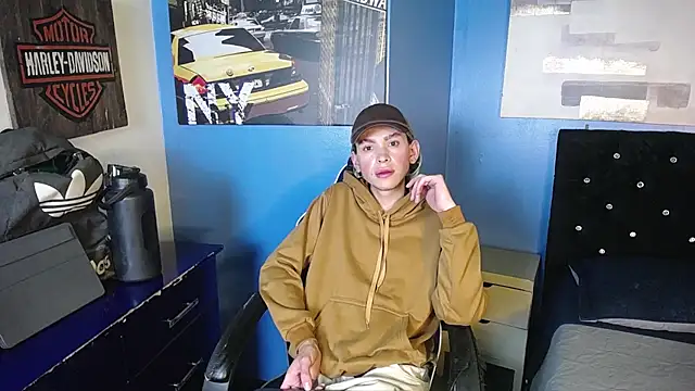 Snapshot of Aaron_Fordd chatting on October 1, 8:24 pm Aaron Fordd online show from October 1, 8:24 pm