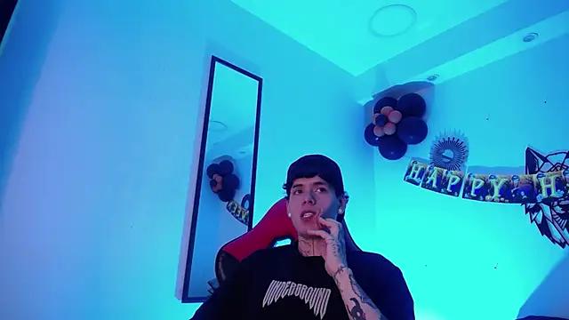 Anhonymus  online show from October 20, 3:54 am