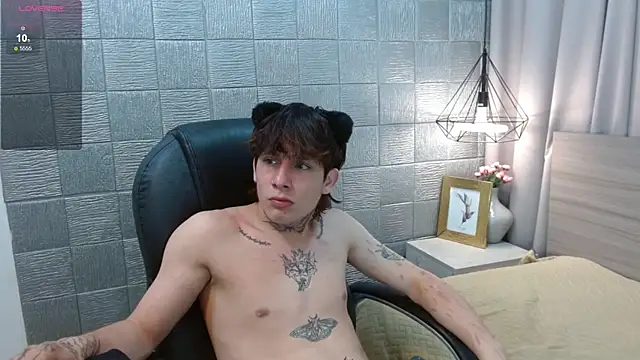 Iantwink18 online show from September 20, 6:02 am