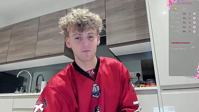 DominantAlex18 online show from November 6, 3:42 am