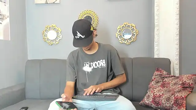 kenix 777 online show from September 14, 3:52 am