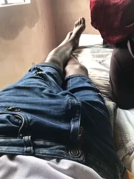 DarkSkiined online show from December 22, 7:16 am