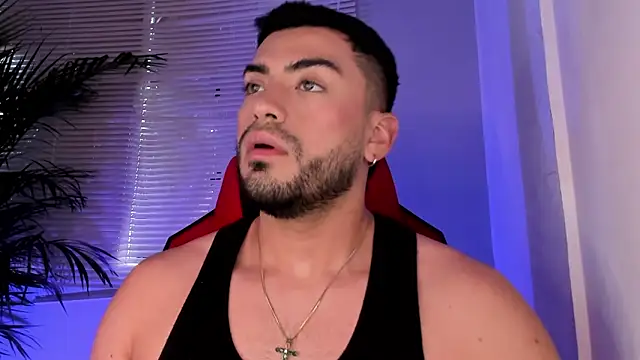 Alexander Diiaz online show from October 18, 7:41 pm