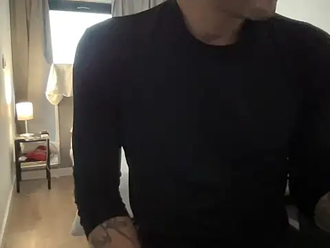 calientechota online show from March 19, 12:30 pm