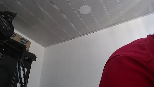 UrbanBoy 18 online show from September 11, 1:43 pm