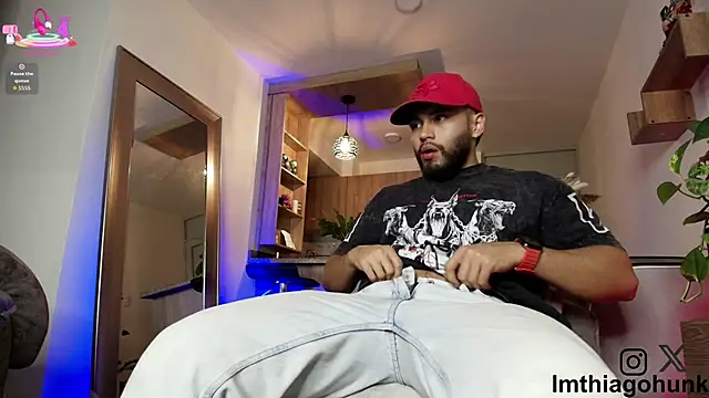 ThiagoHunk online show from October 8, 3:55 am