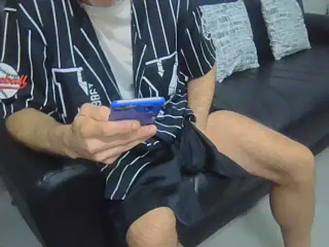 Segreto1985 online show from September 21, 6:41 pm