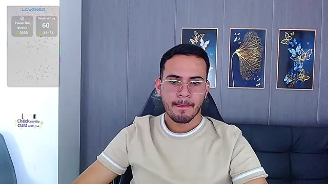 Arontrey21 online show from September 21, 7:36 pm
