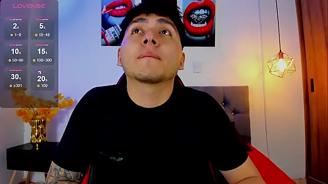 Nicolas James Sc online show from October 16, 2:14 pm