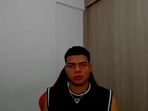 Axel-Latin-Boy online show from September 26, 3:21 pm