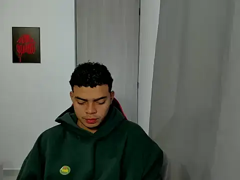 Axel-Latin-Boy online show from October 11, 6:34 pm