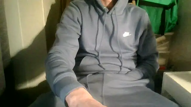 juju78jujuu online show from December 14, 4:47 pm