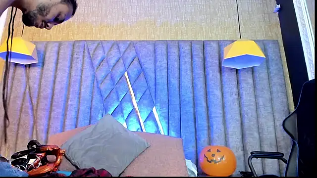 Boss Domiinator online show from October 24, 4:03 am