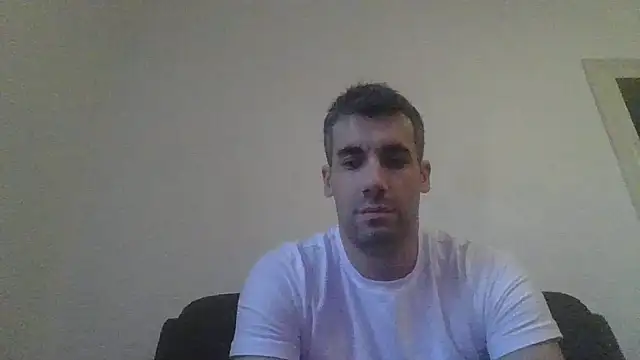 JulioIsHere4you online show from October 12, 3:28 pm