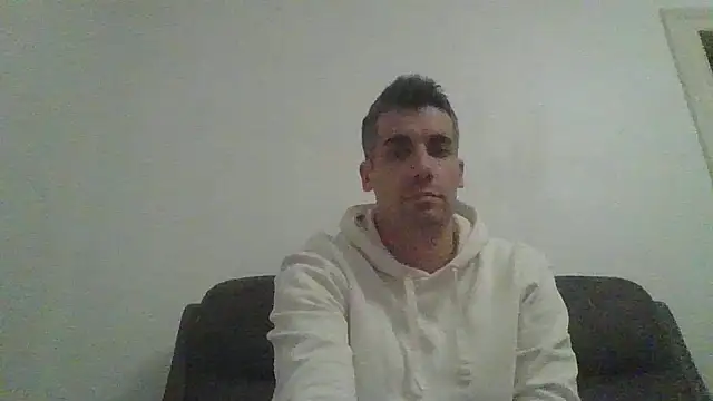 JulioIsHere4you online show from October 14, 10:06 pm