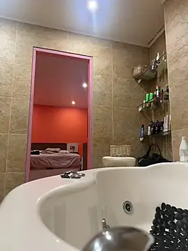 ruberofre online show from September 13, 1:28 am