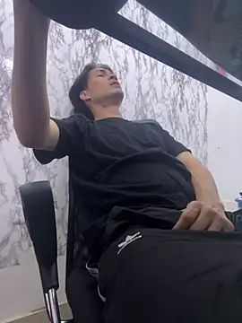 StevenHumps online show from November 9, 7:23 am