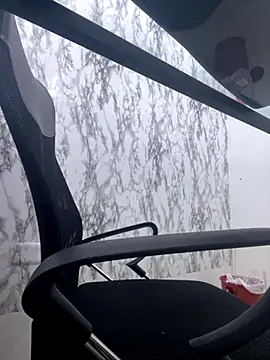 StevenHumps online show from November 11, 6:18 am