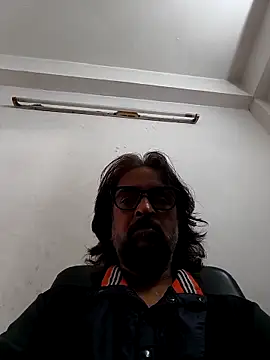 malhotra21 online show from February 25, 9:10 am