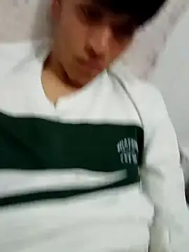 DavidVergagigante420 online show from February 26, 7:10 am