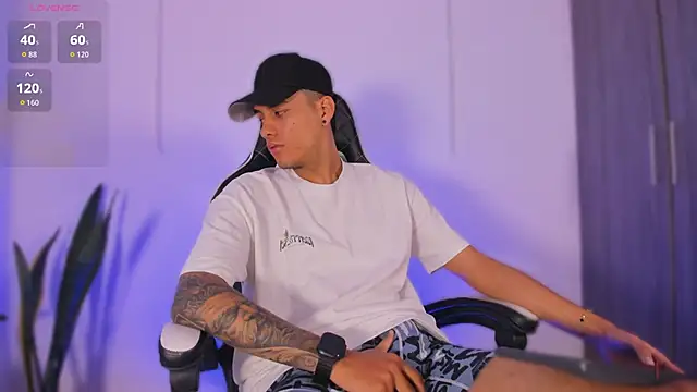 Nickyblazze  online show from November 21, 1:54 pm