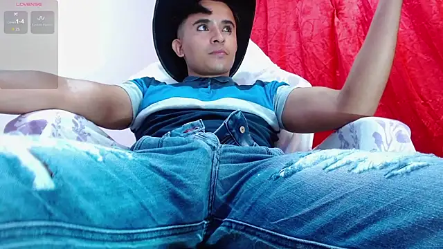 DayroDuran online show from October 11, 8:24 pm