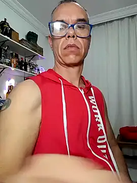 Snapshot of JoeCatnip chatting on September 15, 2:47 am JoeCatnip online show from September 15, 2:47 am