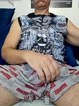 Snapshot of JoeCatnip chatting on September 30, 10:08 am JoeCatnip online show from September 30, 10:08 am