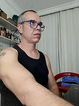 Snapshot of JoeCatnip chatting on September 20, 2:22 am JoeCatnip online show from September 20, 2:22 am