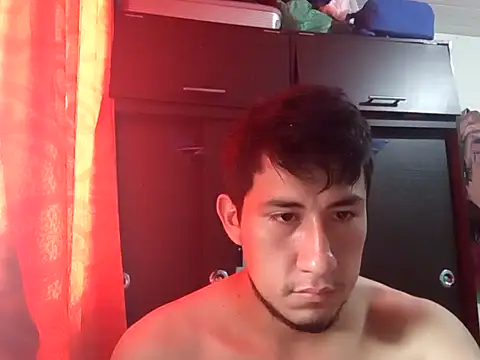 True Di online show from October 10, 6:46 pm