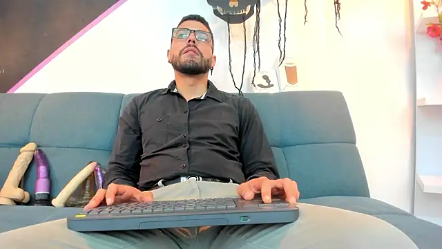 DanteWinter online show from October 13, 1:44 am