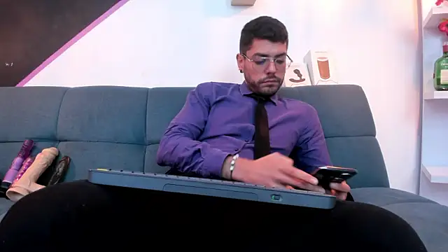 DanteWinter online show from November 12, 4:07 am