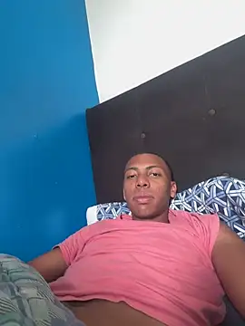 Snapshot of bb_bigblack chatting on September 28, 5:00 pm bb bigblack online show from September 28, 5:00 pm