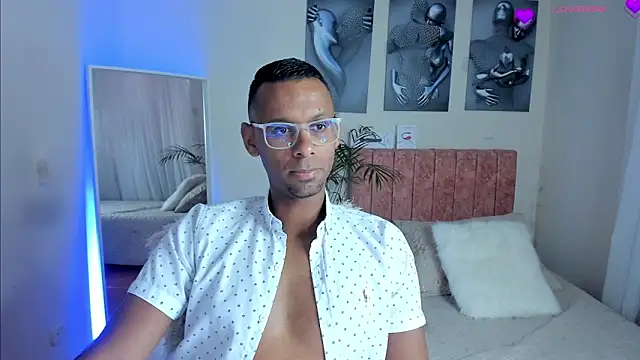 KingEdward  online show from November 11, 11:15 am