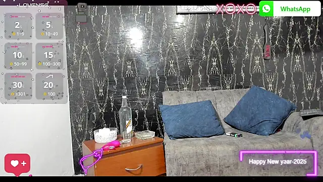 carl jhonson821 online show from October 11, 8:24 pm