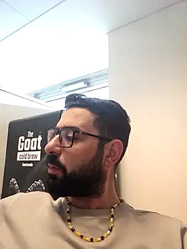 AuxeticDry online show from April 5, 3:41 pm