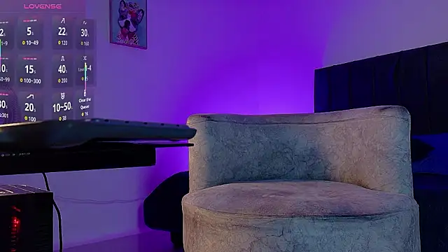 adriel escalante online show from February 20, 3:25 am