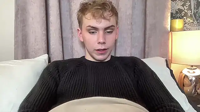 scottishtwink01 online show from October 19, 10:02 pm