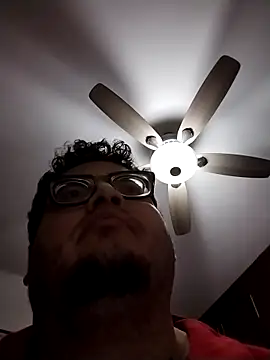 Santiagoqro85 online show from October 16, 1:19 pm