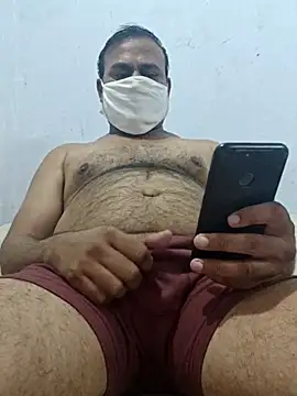 Famit025 online show from April 9, 2:01 pm