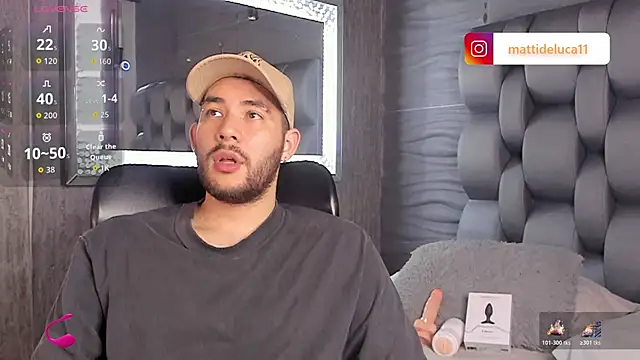 matti de lucaa online show from November 3, 5:37 pm