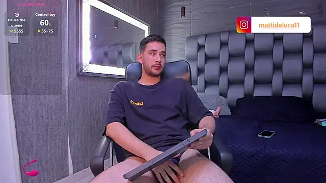 matti de lucaa online show from October 10, 6:02 pm