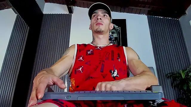 John Apolo1 online show from September 16, 12:17 pm