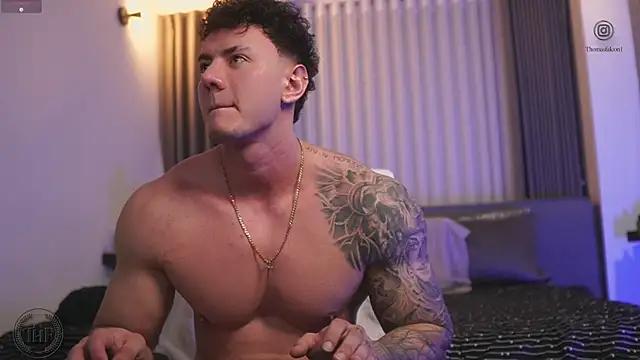 Thomas Falcon online show from October 20, 11:19 pm