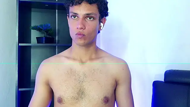 Snapshot of daniel_vila chatting on September 17, 8:43 pm daniel vila online show from September 17, 8:43 pm